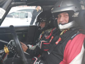 Massimiliano Ponzetti a bordo della sua Renault Clio Rally5