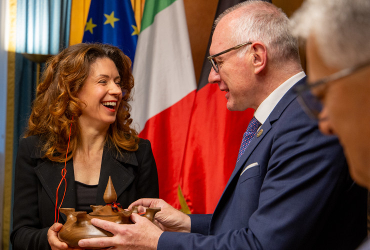 La presidente del Comitato europeo delle Regioni, Kata Tüttő con il presidente della Regione Valle d'Aosta Renzo Testolin