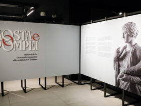 L'ingresso della mostra 'Aosta e Pompei' al MegaMuseo dell'Area megalitica di Aosta