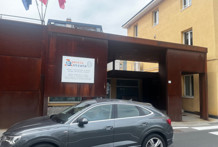La sede di Aosta dell'Agenzia delle entrate