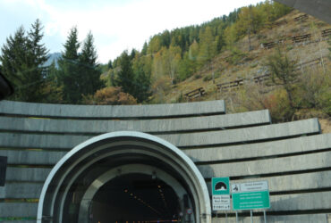 L'ingresso italiano del Traforo del Monte Bianco