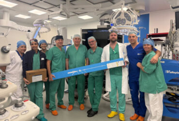 L'équipe della Struttura di Cardiologia dell'ospedale regionale che ha svolto l'intervento