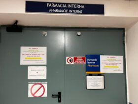 L'ingresso della farmacia interna dell'ospedale regionale