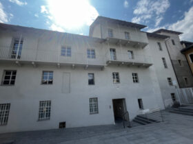L'esterno di Palais Lostan, ad Aosta, nuova sede dell'Assessorato regionale al turismo