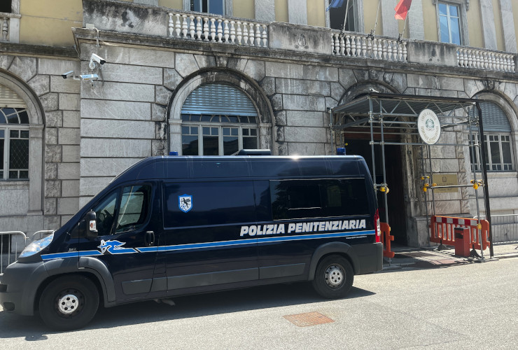 Il tribunale di Aosta durante il processo per l'omicidio di Auriane Laisne