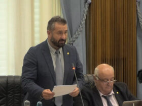Antonino Malacrinò, relatore della terza variazione di bilancio 2025-2027 della Regione