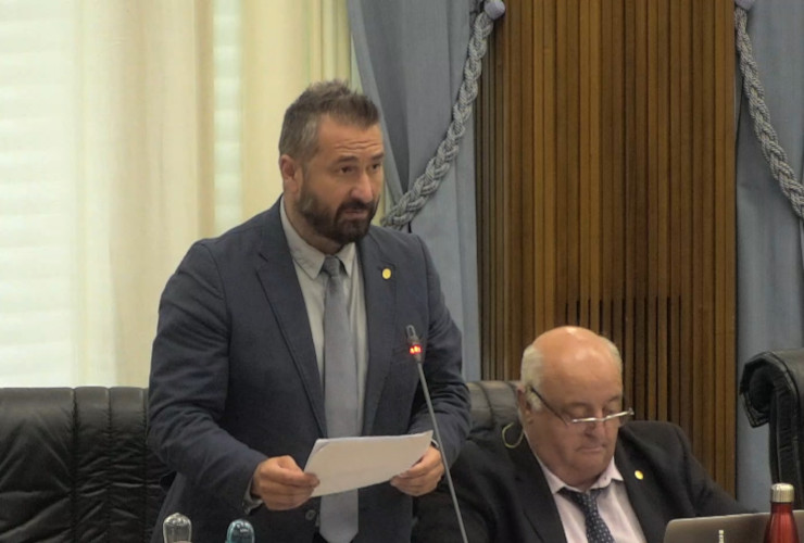 Antonino Malacrinò, relatore della terza variazione di bilancio 2025-2027 della Regione