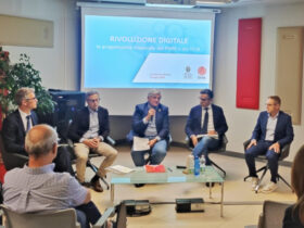 Un momento della conferenza stampa sulla 'Rivoluzione digitale' con i progetti del Pnrr e del Fesr