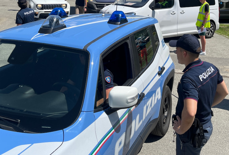 Una pattuglia della Polizia stradale della Valle d'Aosta