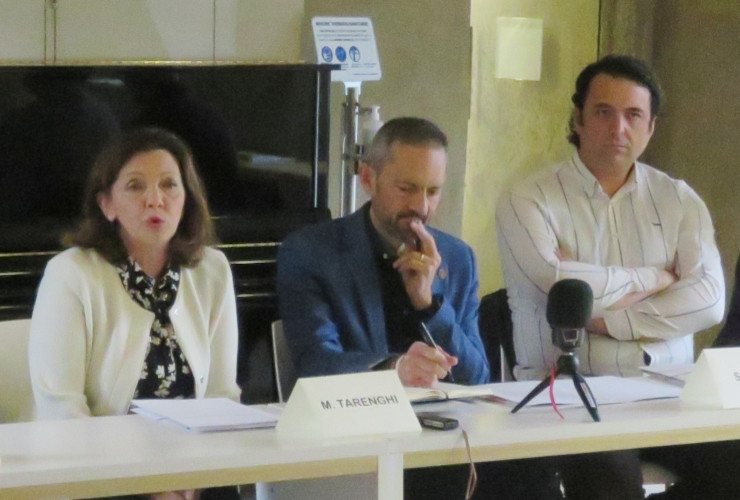 La direttrice uscente Marinella Tarenghi, l'assessore regionale Jean-Pierre Guichardaz ed il docente Stefano Viola