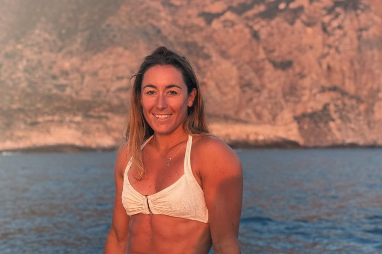 Sofia Goggia al mare