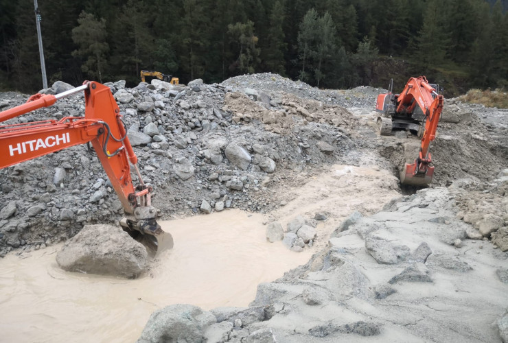 I lavori in corso sul torrente Varère