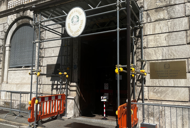 L'ingresso del Tribunale di Aosta