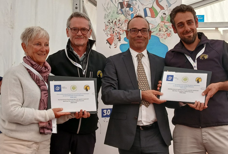 Rozenn Hars, Bruno Bassano, Xavier Eud e Mauro Durbano alla firma della convenzione