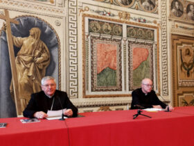 Monsignor Franco Lovignana e Don Fabio Bredy, parroco della Cattedrale di Aosta