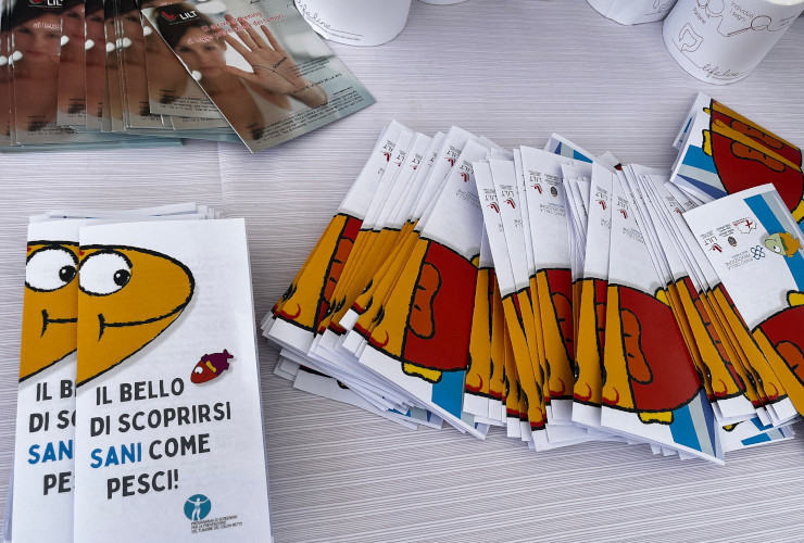 I dépliant di promozione dello screening del colon-retto