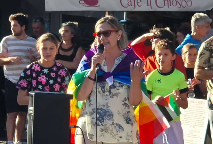 Vilma Gaillard durante il presidio della Cgil VdA per Gaza