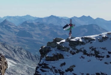 La bandiera palestinese sul monte Cervino nel video di Hervé Barmasse