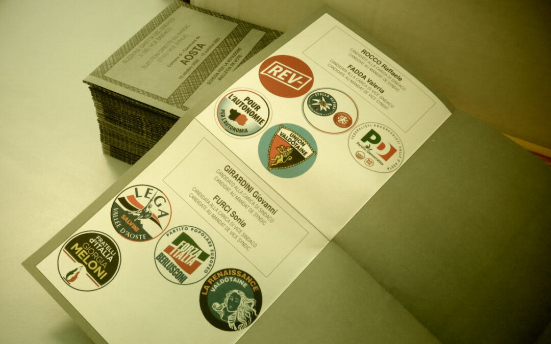 Affluenza in calo al ballottaggio di Aosta: solo il 45,7% degli elettori alle urne