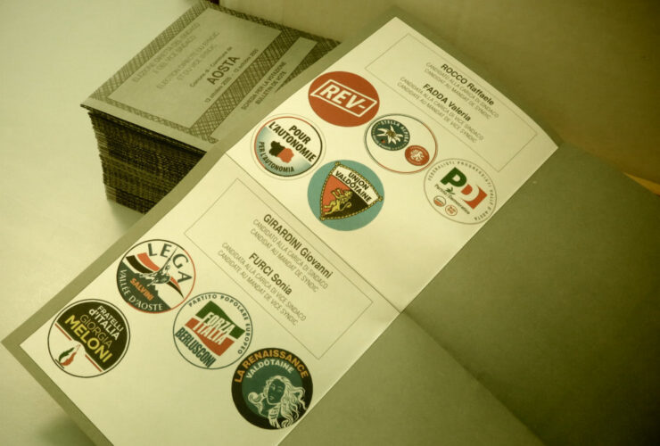 La scheda elettorale del ballottaggio per il sindaco di Aosta