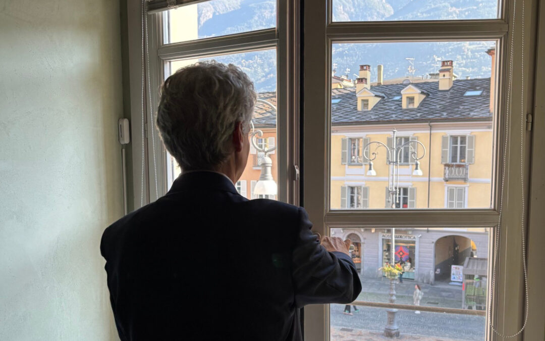 Gianni Nuti saluta Aosta: «chiudo la finestra, ma il cuore resta aperto»