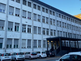 Il palazzo dell'ex maternità di Aosta, che ospita il reparto ospedaliero di psichiatria