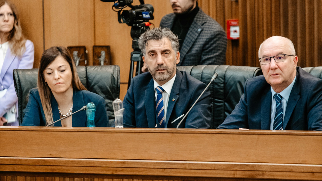 Eleonora Baccini, Marco Sorbara e Pierluigi Marquis in Consiglio Valle