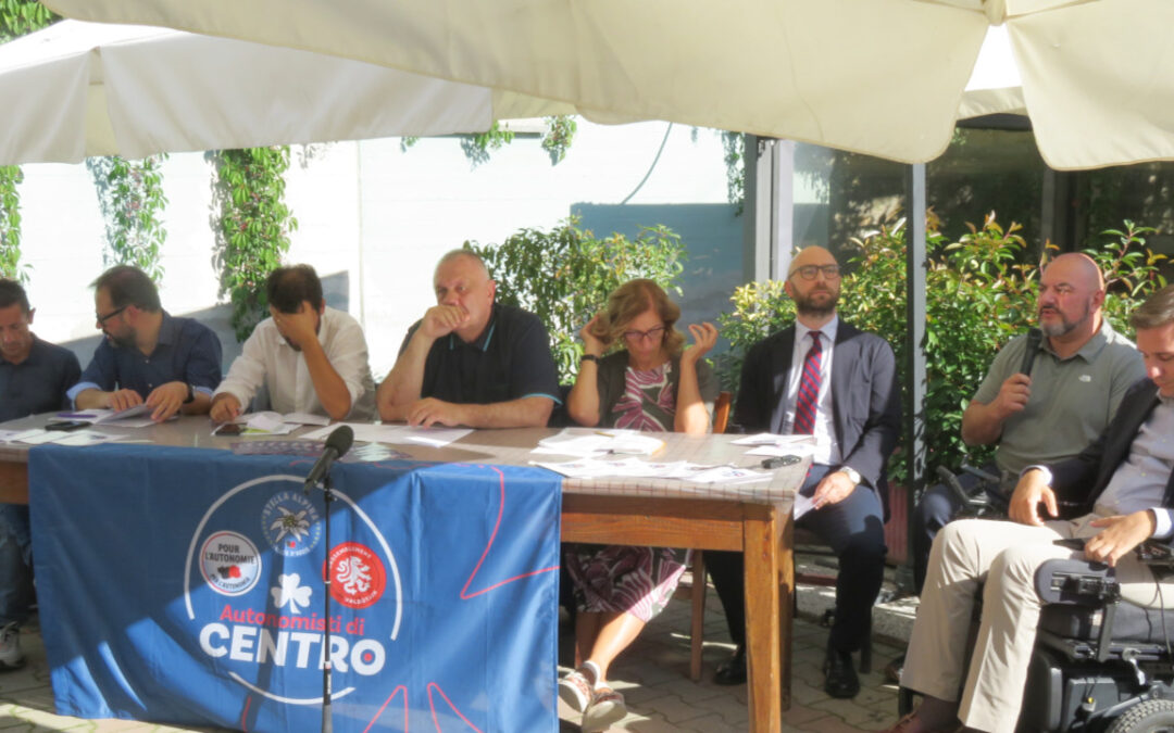 Marco Carrel resta solo: gli Autonomisti di Centro si sono divisi in Consiglio Valle