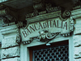 L'insegna della filiale di Aosta della Banca d'Italia