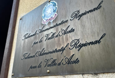 L'insegna del Tribunale amministrativo della Valle d'Aosta