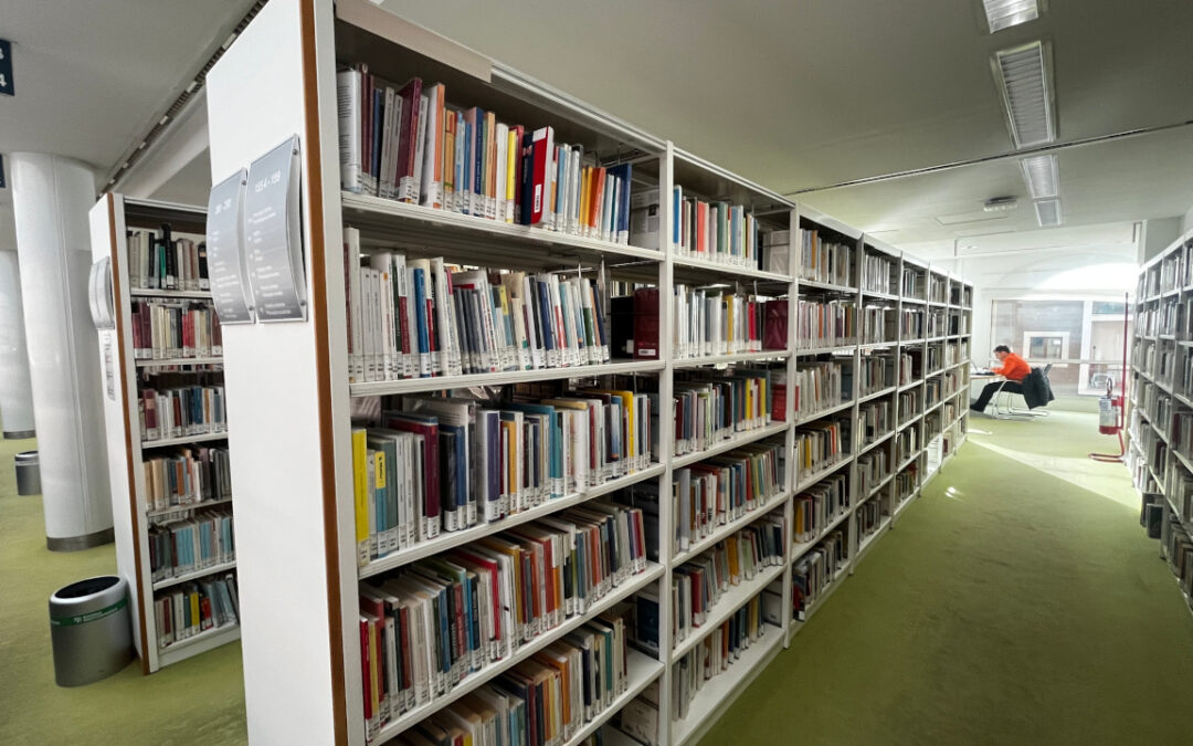 Più di 350mila euro dal Ministero a 27 biblioteche valdostane: torna il mercatino dei libri dismessi