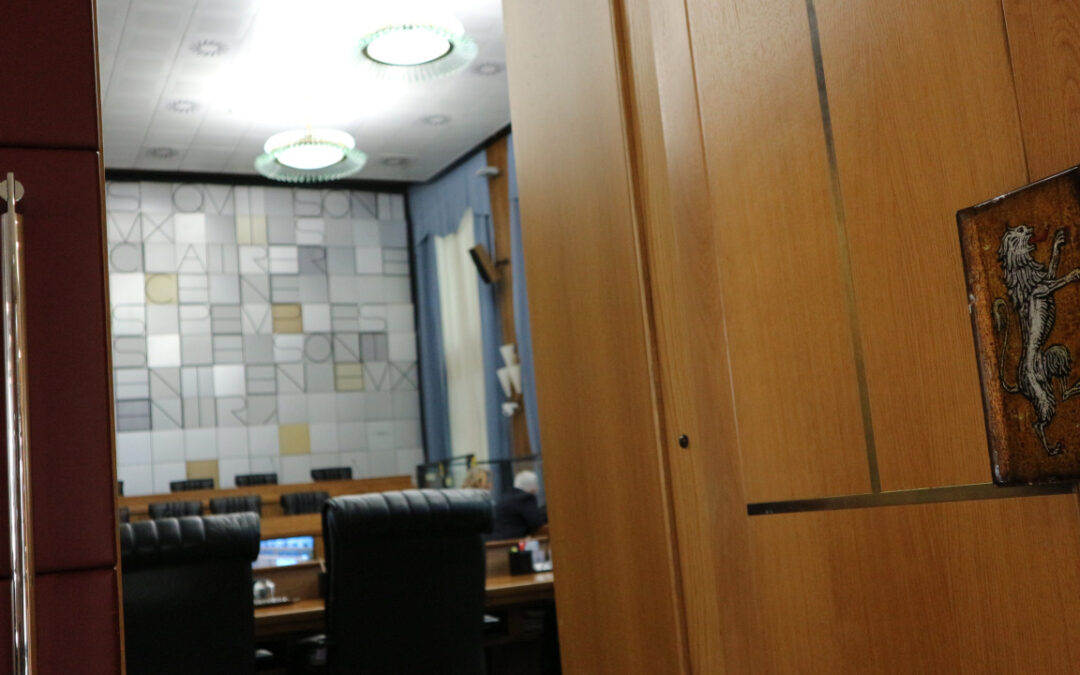 Il Consiglio Valle ha definito i contributi ai gruppi e le indennità di fine mandato