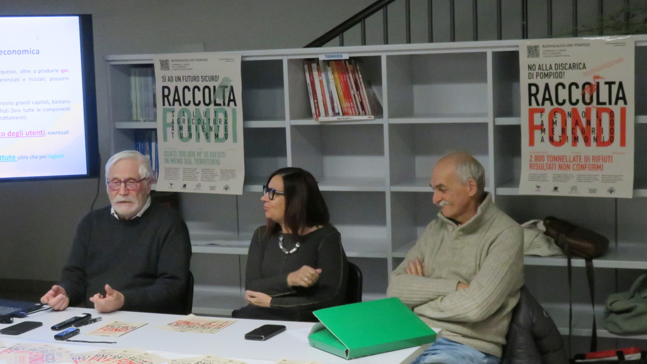 Paolo Meneghini, Jeanne Cheillon ed Ernesto Pison, presidente del Comitato discarica sicura Pompiod