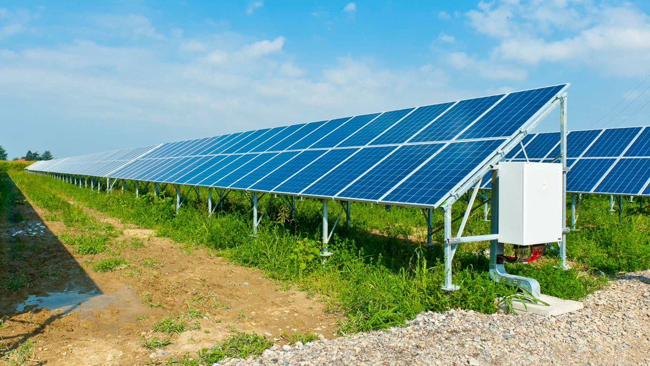 Uno scorcio dell'impianto fotovoltaico 'Alessandria sud' di CVA