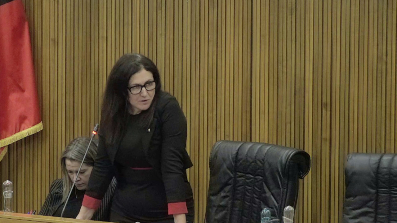 Cristina Machet in Consiglio Valle