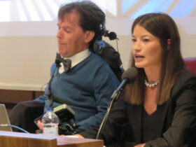 Martina Praz insieme ad Alberto Bertin, precedente presidente del Consiglio Valle