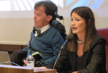 Martina Praz insieme ad Alberto Bertin, precedente presidente del Consiglio Valle