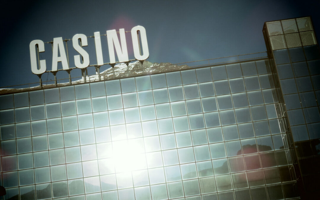 Dal ferro alle fiches: il viaggio del denaro riciclato al Casinò de la Vallée