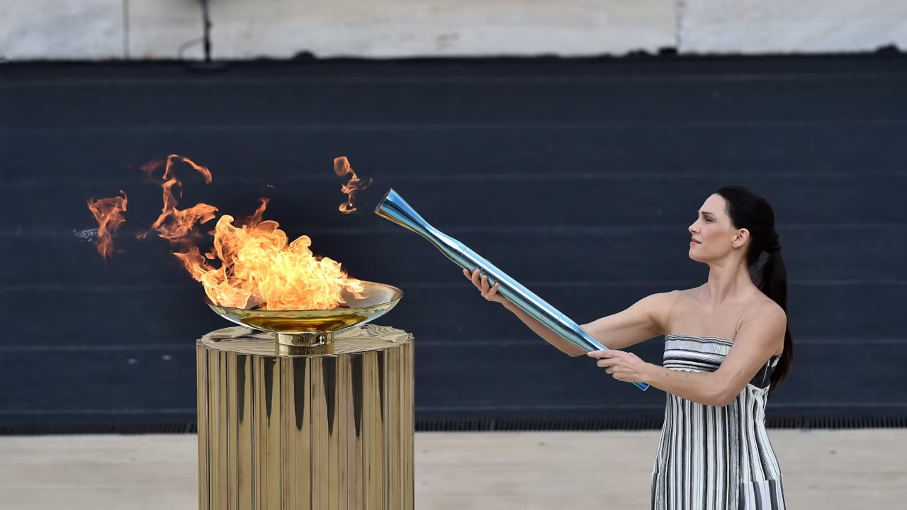 20251208_fiamma_olimpica_01 L'accensione della Fiamma olimpica