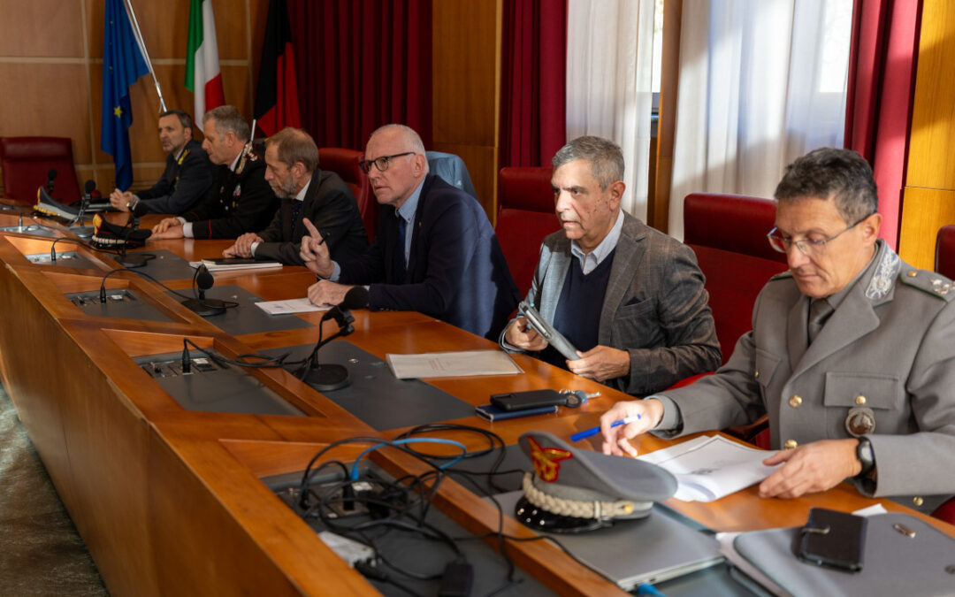 Furti in serie, riunione del Cosp. Il sindaco Bertolin: «Arnad è esasperata, non violenta»