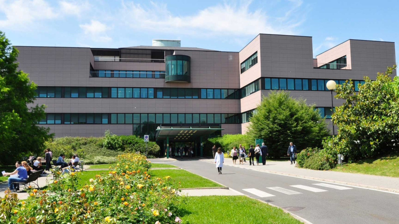 PNE 2025, L’OSPEDALE DI AOSTA AZZERA LE AREE CRITICHE E CRESCE NELLE ECCELLENZE 3 L'Istituto clinico 'Humanitas' di Rozzano