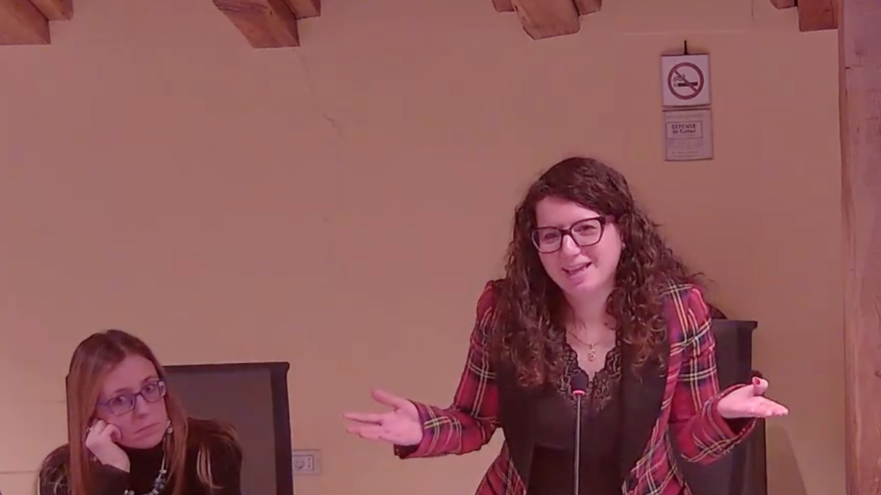 Sara Timpano nel suo intervento nel Consiglio comunale di Aosta sul bilancio 2026-2028