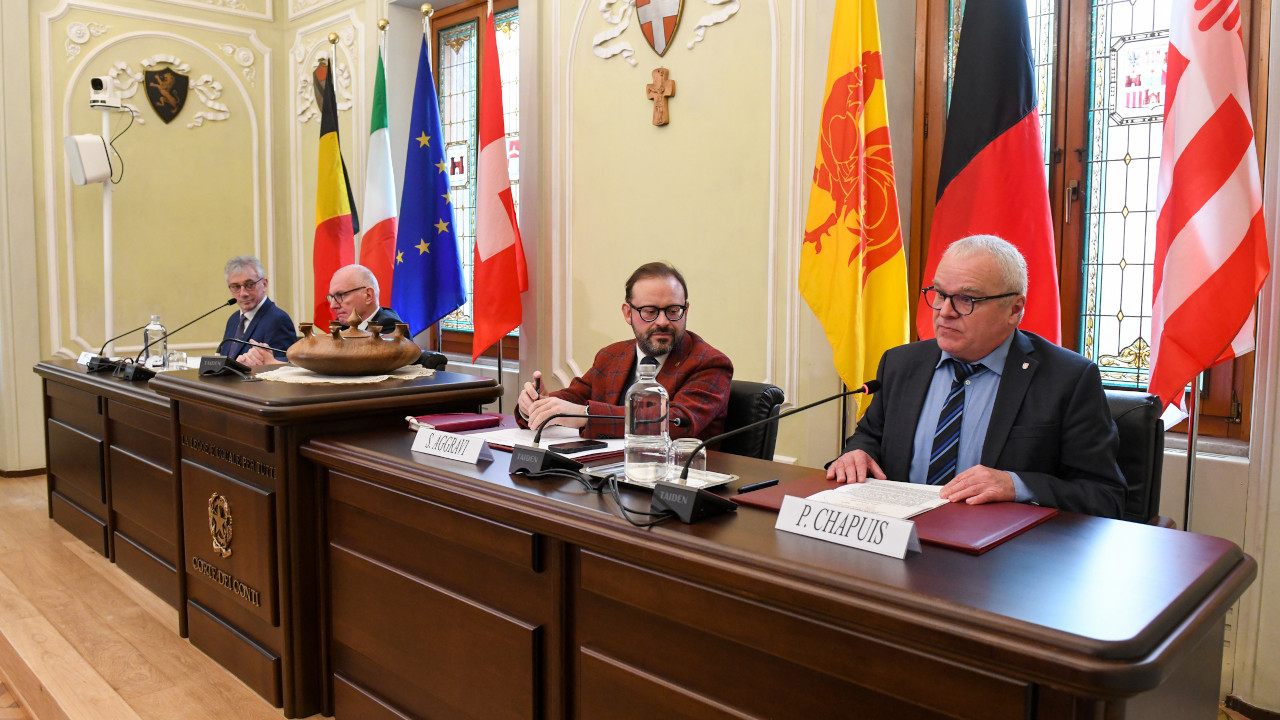 Benoît Dispa, Renzo Testolin, Stefano Aggravi e Patrick Chapuis durante la celebrazione nell'aula della Corte dei conti di Aosta
