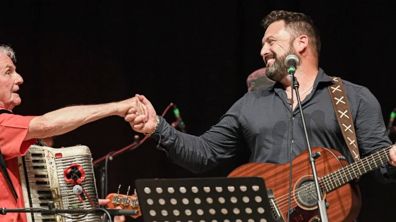 Philippe Milleret durate un concerto insieme a Mile Danna