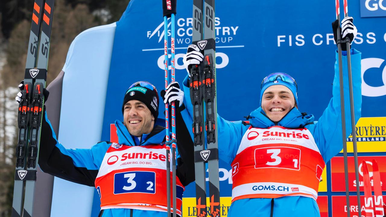 Federico Pellegrino ed Elia Barp al secondo posto nella nella Team sprint in skating della Coppa del Mondo di fondo di Goms (Svizzera)