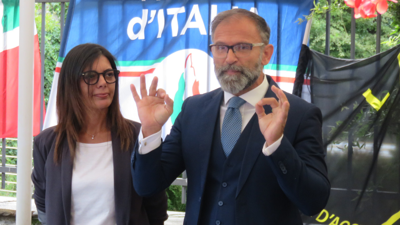 RESPINTO IL RICORSO DI GIOVANNI GIRARDINI: RAFFAELE ROCCO E VALERIA FADDA RESTANO ALLA GUIDA DI AOSTA 2 Giovanni Girardini con Sonia Furci