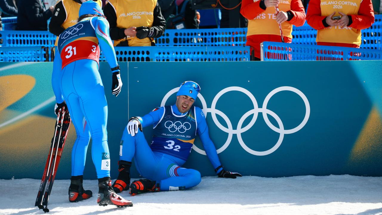 Federico Pellegrino stremato dopo l'arrivo