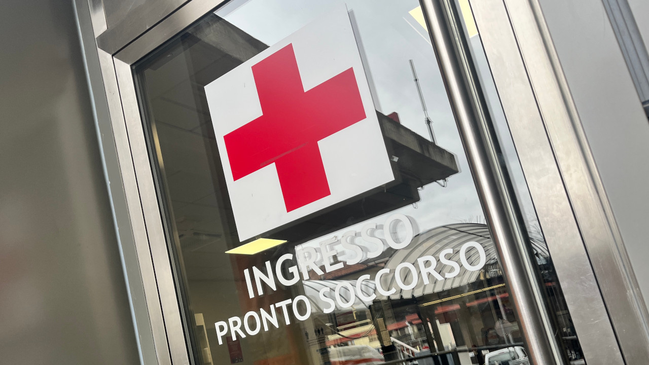 La porta di ingresso del Pronto soccorso dell'ospedale 'Parini' di Aosta