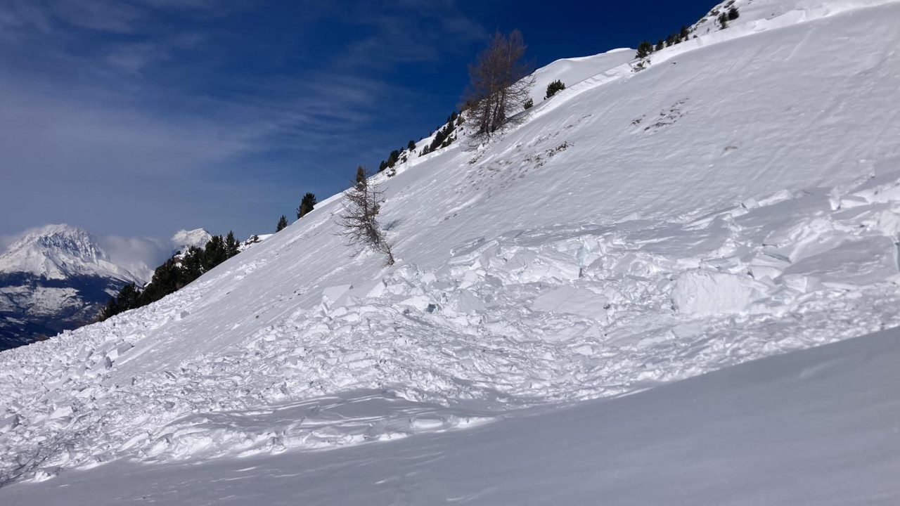 La valanga caduta a Punta Valletta, a Pila