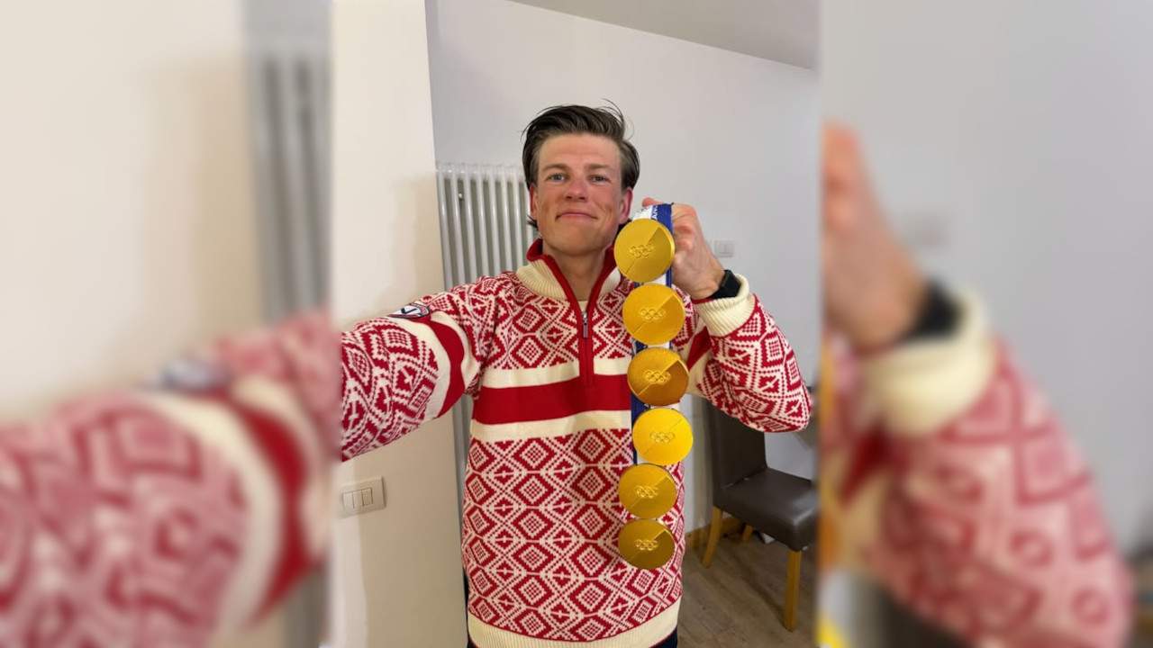 NIENTE 50 KM OLIMPICA PER FEDERICO PELLEGRINO: L’ULTIMO ATTO SARÀ SULLE PISTE DI CASA 2 Johannes Klaebo con le sue sei medaglie olimpiche di Milano-Cortina